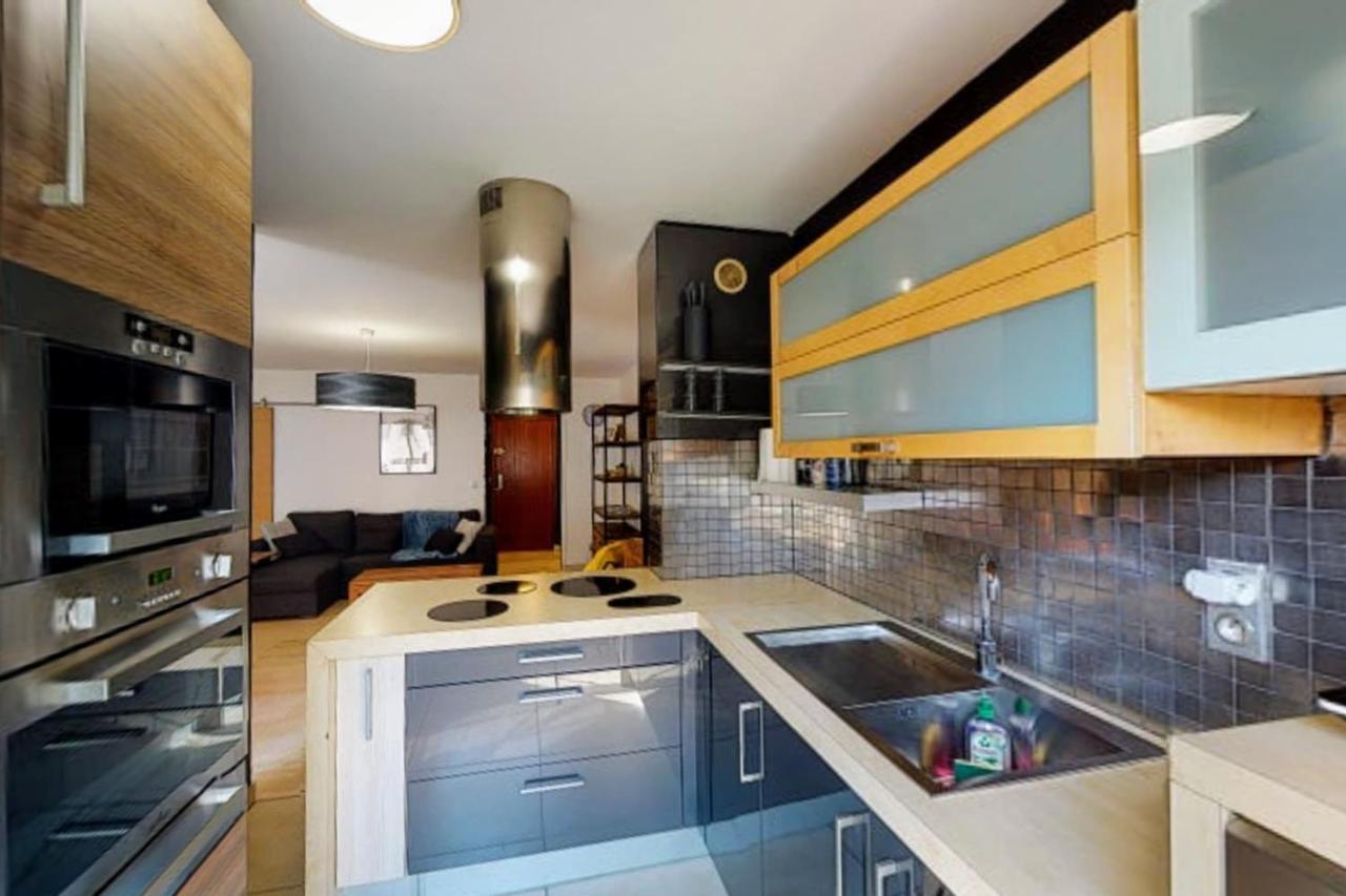 Le Jean-Jacques Rousseau - 2 Rooms By The Canal In The Heart Of آنسي المظهر الخارجي الصورة