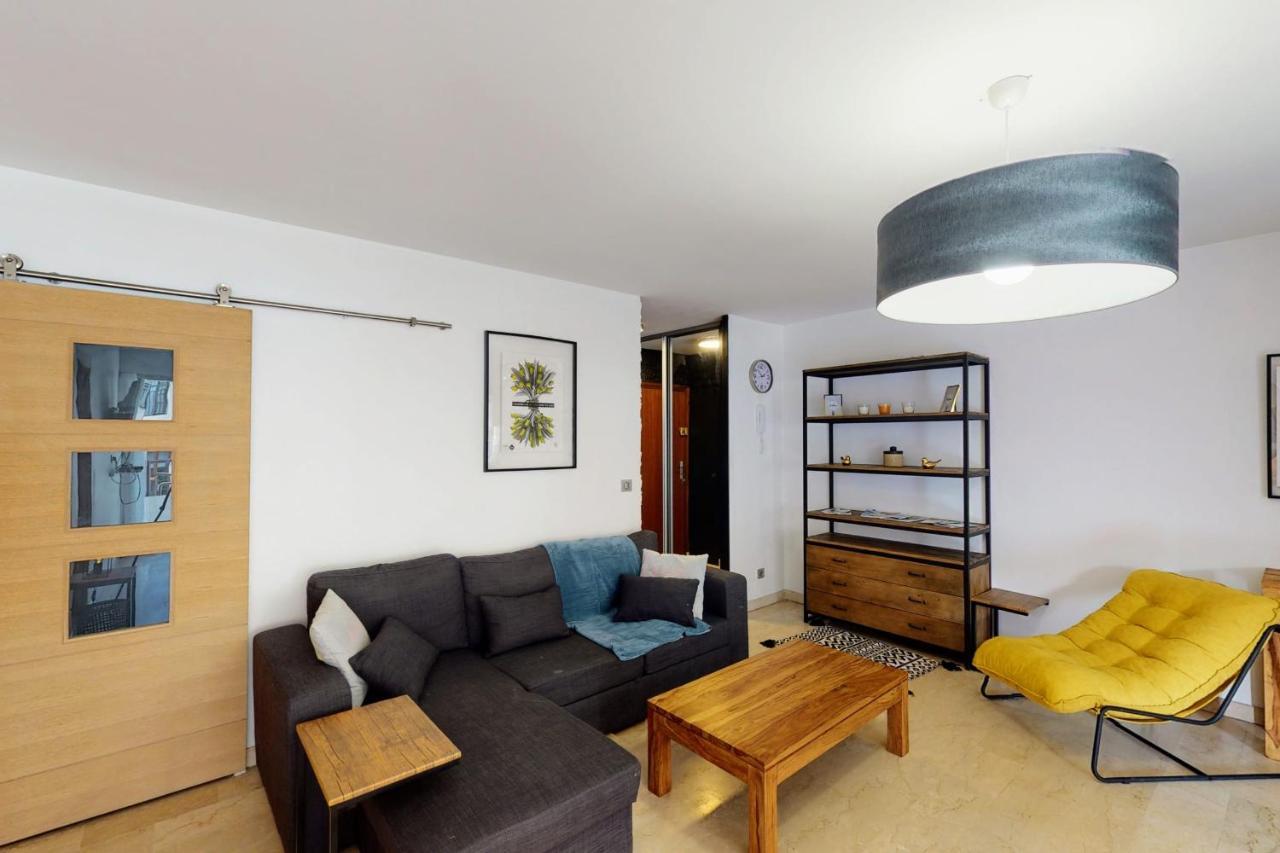 Le Jean-Jacques Rousseau - 2 Rooms By The Canal In The Heart Of آنسي المظهر الخارجي الصورة